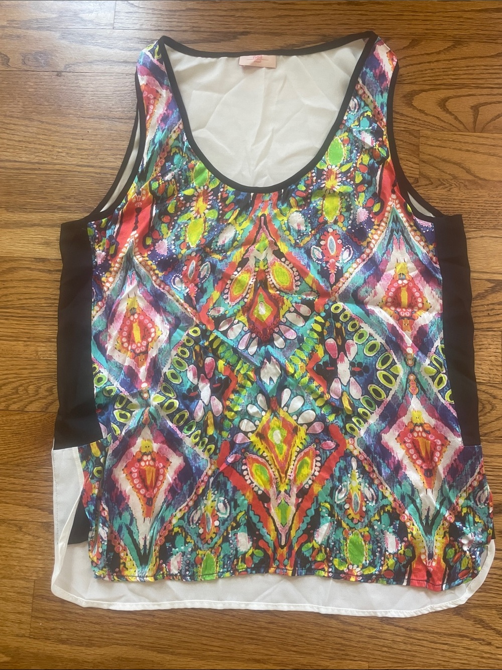 Nell Silk Multicolor Patterned Scoop Neck Tank Top with Black Side Panels - Picture 2 of 7
